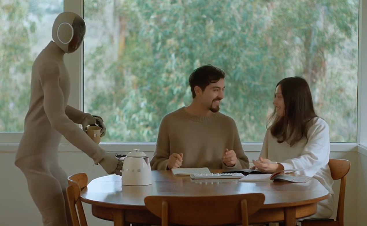 Neo Gamma making tea